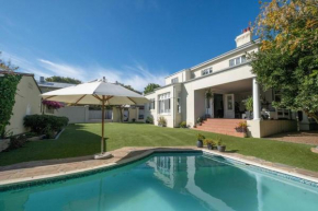 Spacious Home in Cape Town Rondebosch